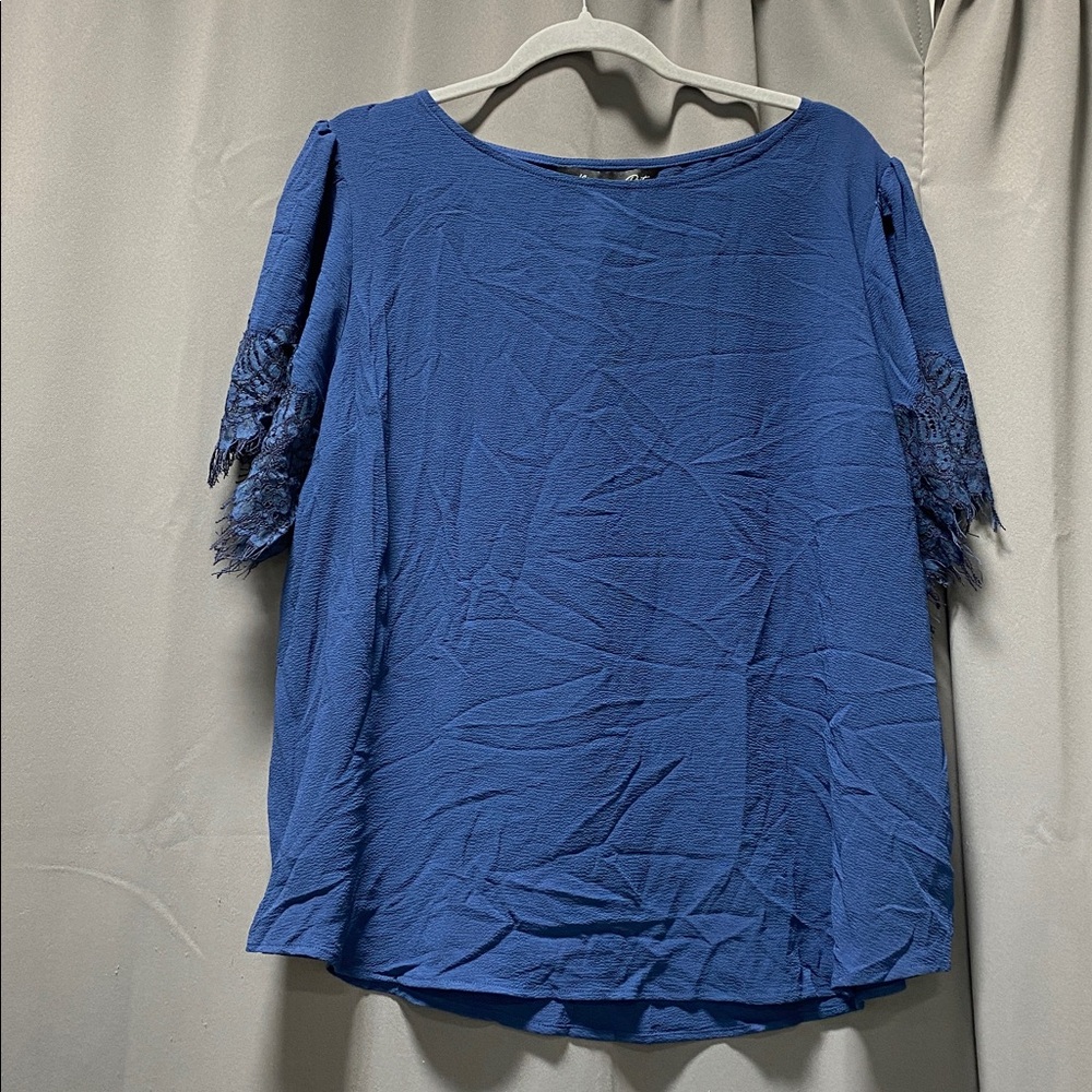 Montgomery Post Navy Dayna Lace Detail Blouse - XL